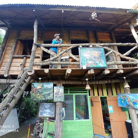 Harumi Dieng Wonosobo Quarto foto
